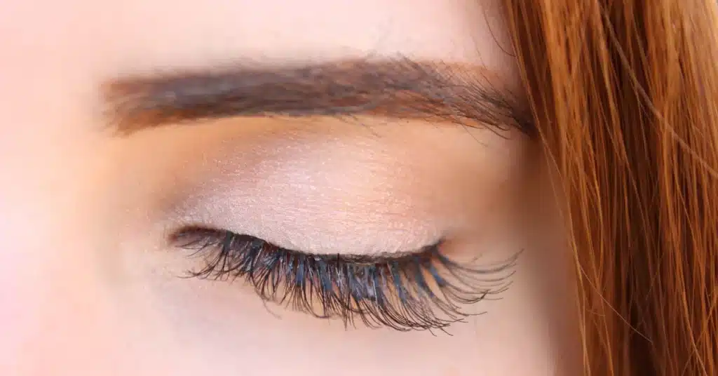 eye-lash-growth