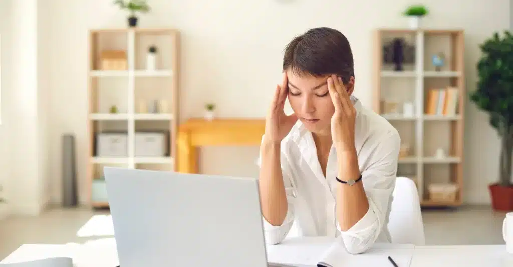 eye pain and blurry vision