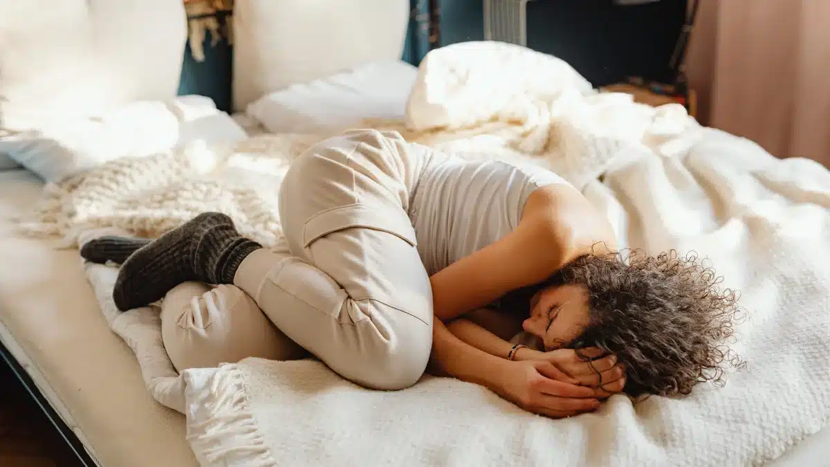 sleeping position after cataract surgery