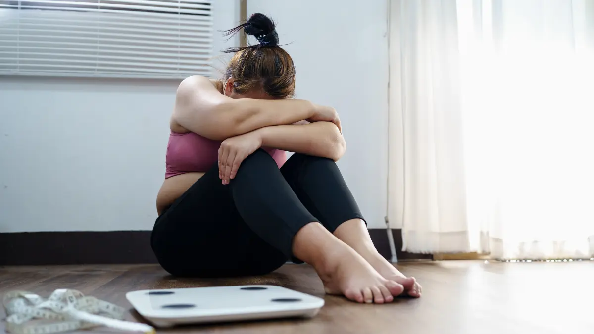 what does a pcos belly look like