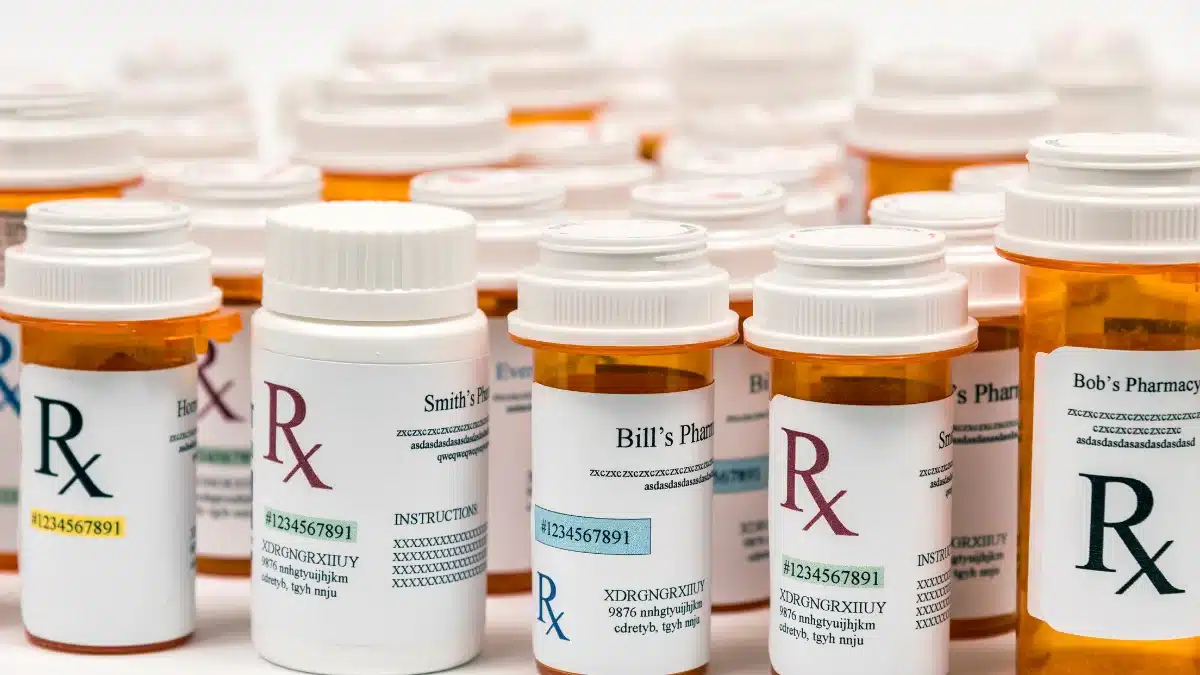 Benefits of 100-pill bottle of Cenforce 200