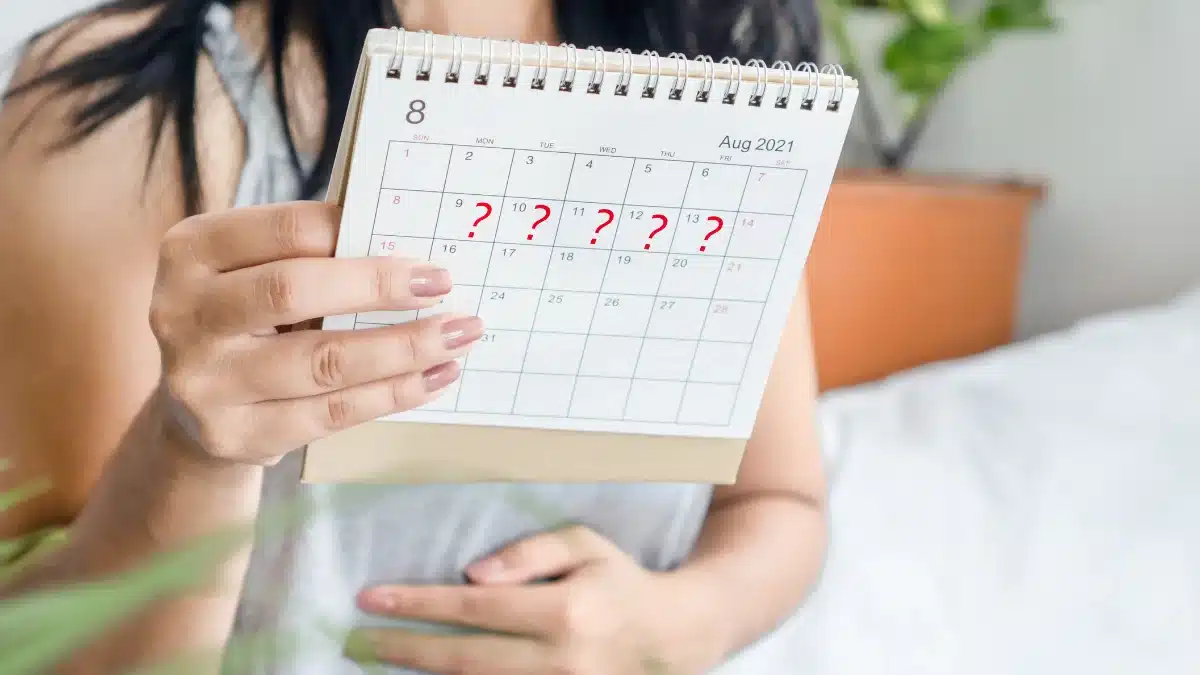 hypothalamic amenorrhea symptoms